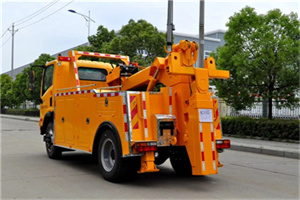 越秀高速路拖车费